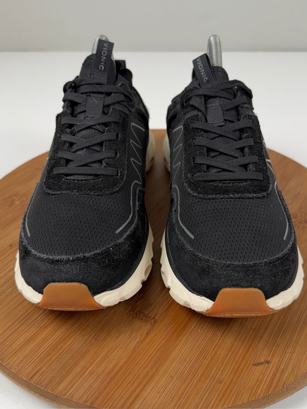 Vionic Women’s Nimble Sneakers - Picture 2 of 9